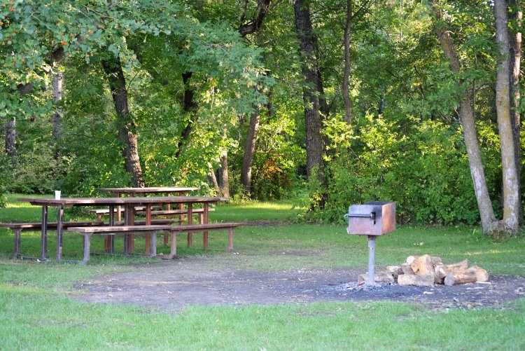 day-use-picnic-spot-pike-lake-pp