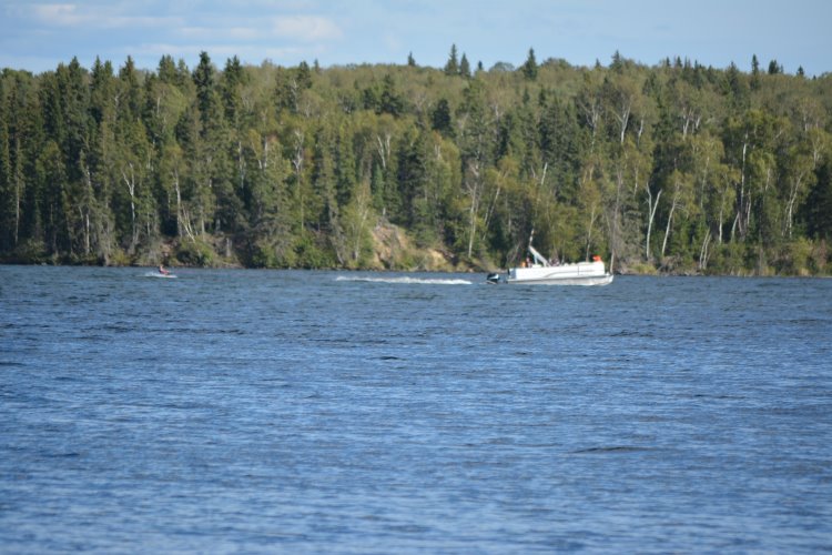 knee-boarding-on-waskesiu-lake