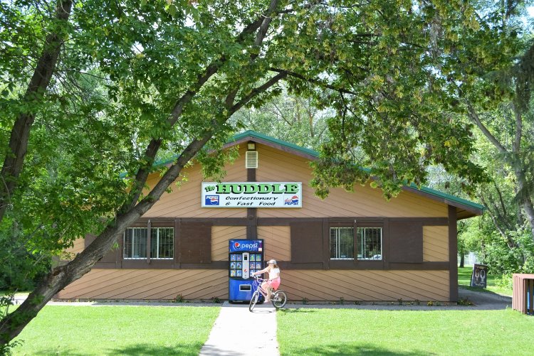 the-huddle-at-pike-lake-pp